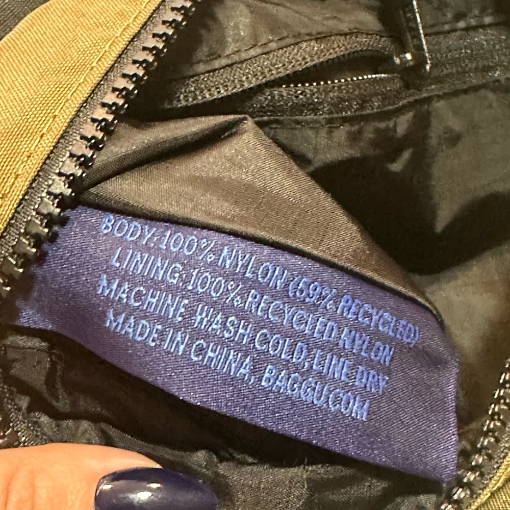 New! BAGGU Crescent Fanny Pack / sling bag in seaweed - new with tags! - Picture 8 of 16